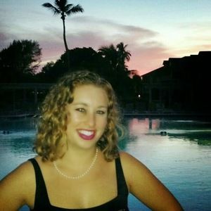 Meet your Posher, Talia